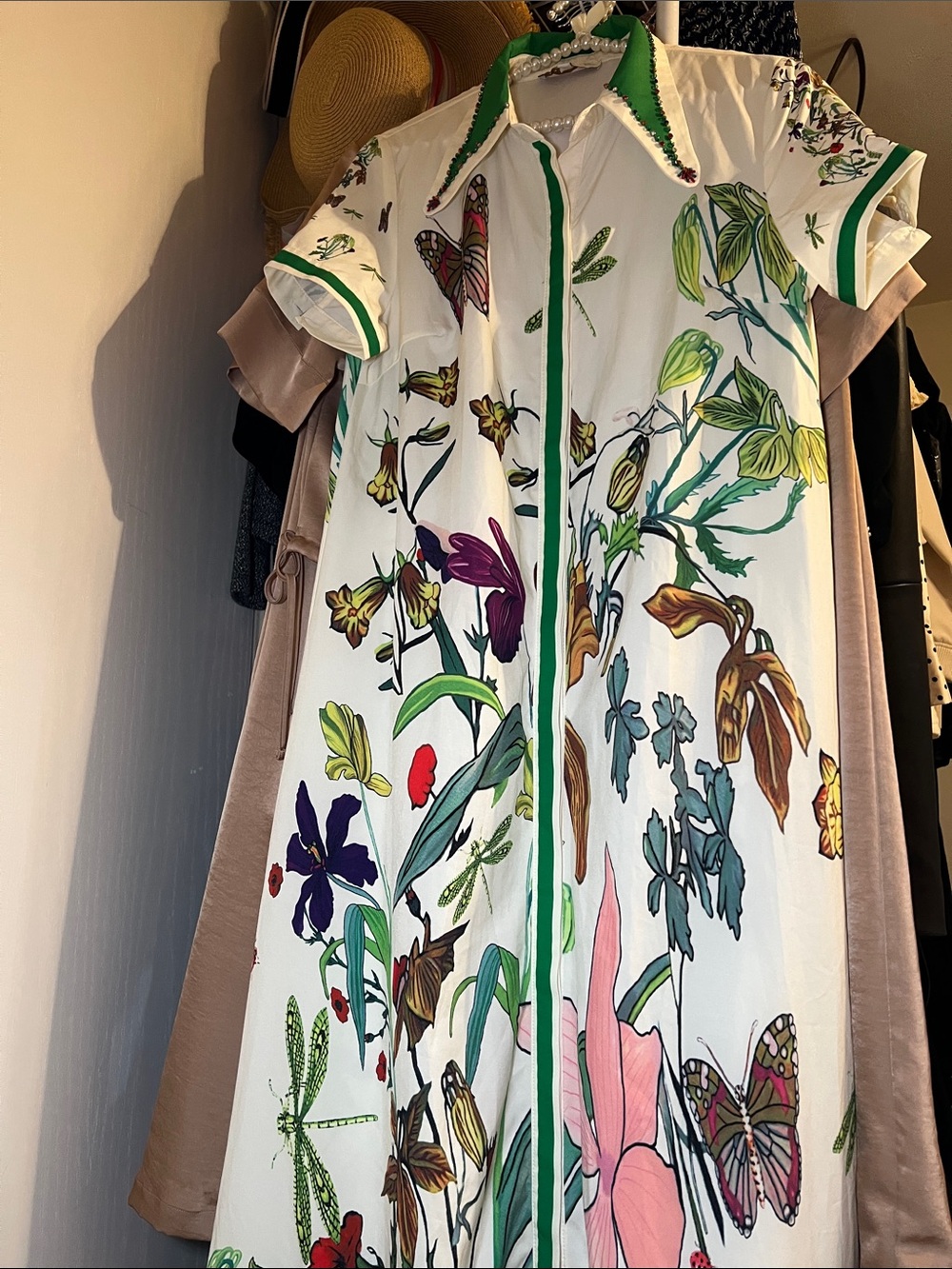 House of Harlow 1960 Cream Floral & Butterfly Button-Front Tunic with Green Trim